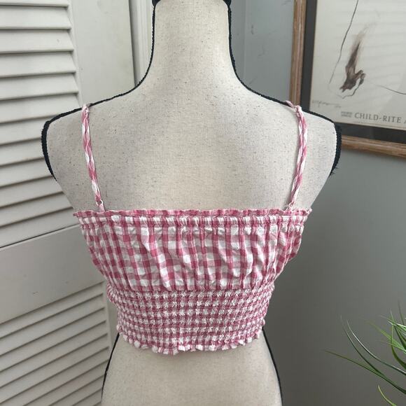AMERICAN EAGLE Womens Top XS Red Gingham Plaid Cropped Smocked Summer Coquette - Picture 3 of 8